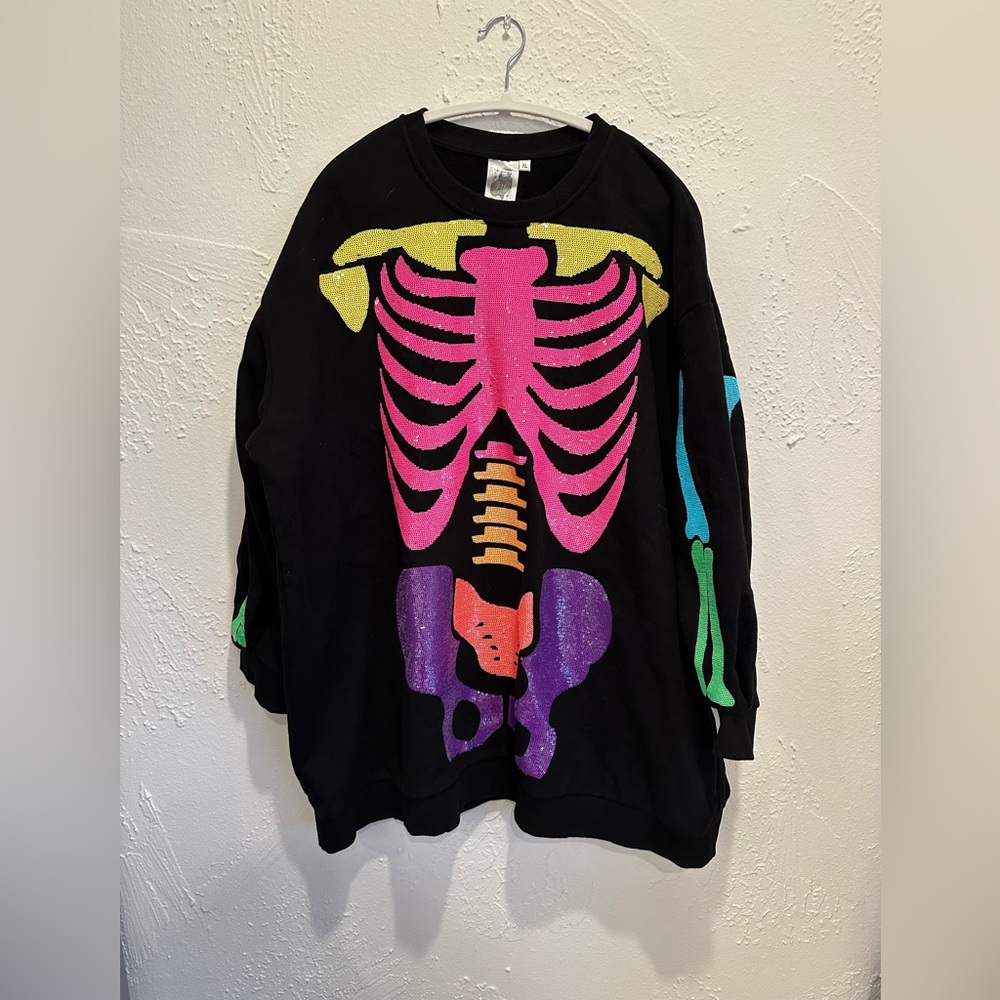 Queen Of Sparkles skeleton sweatshirt/sweater! Size XL.